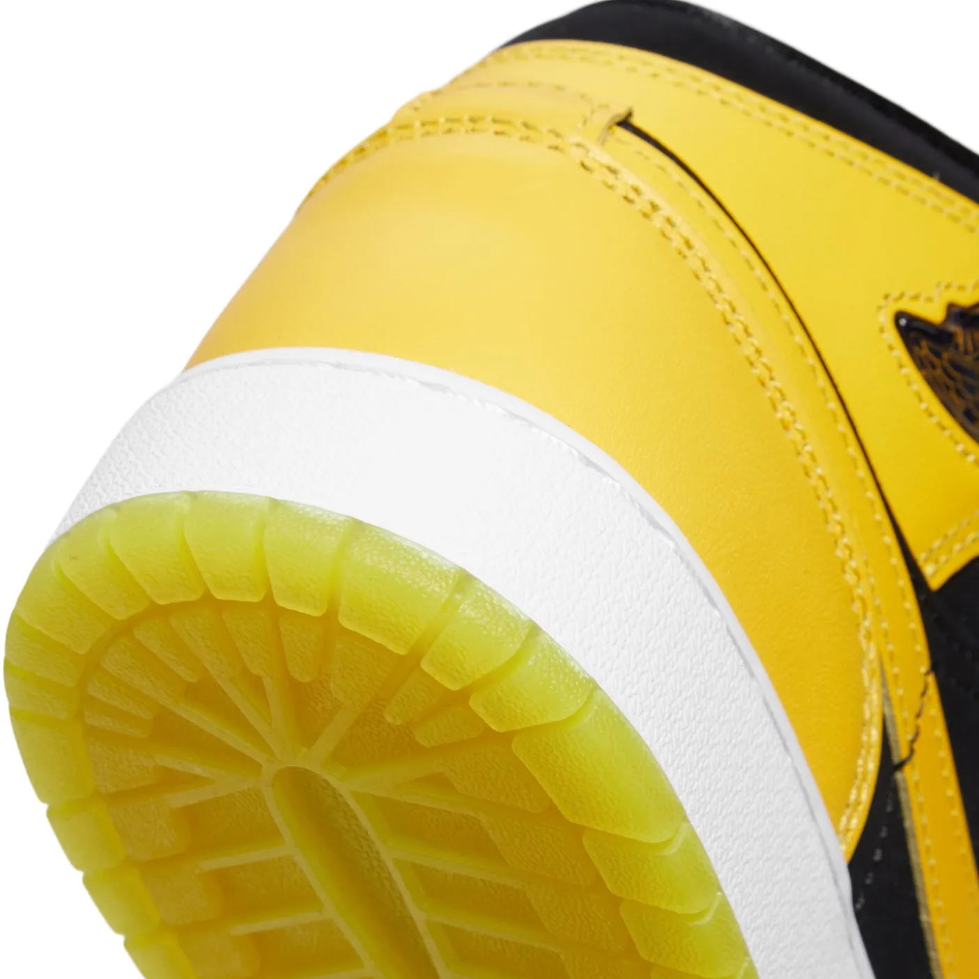 Air Jordan 1 Mid SE Kids