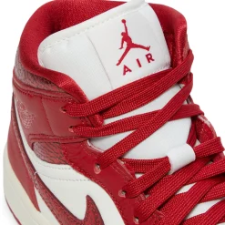 Air Jordan 1 Mid SE Womens