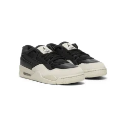 Air Jordan 4 RM