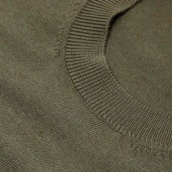 A.P.C. Pull Matt Logo