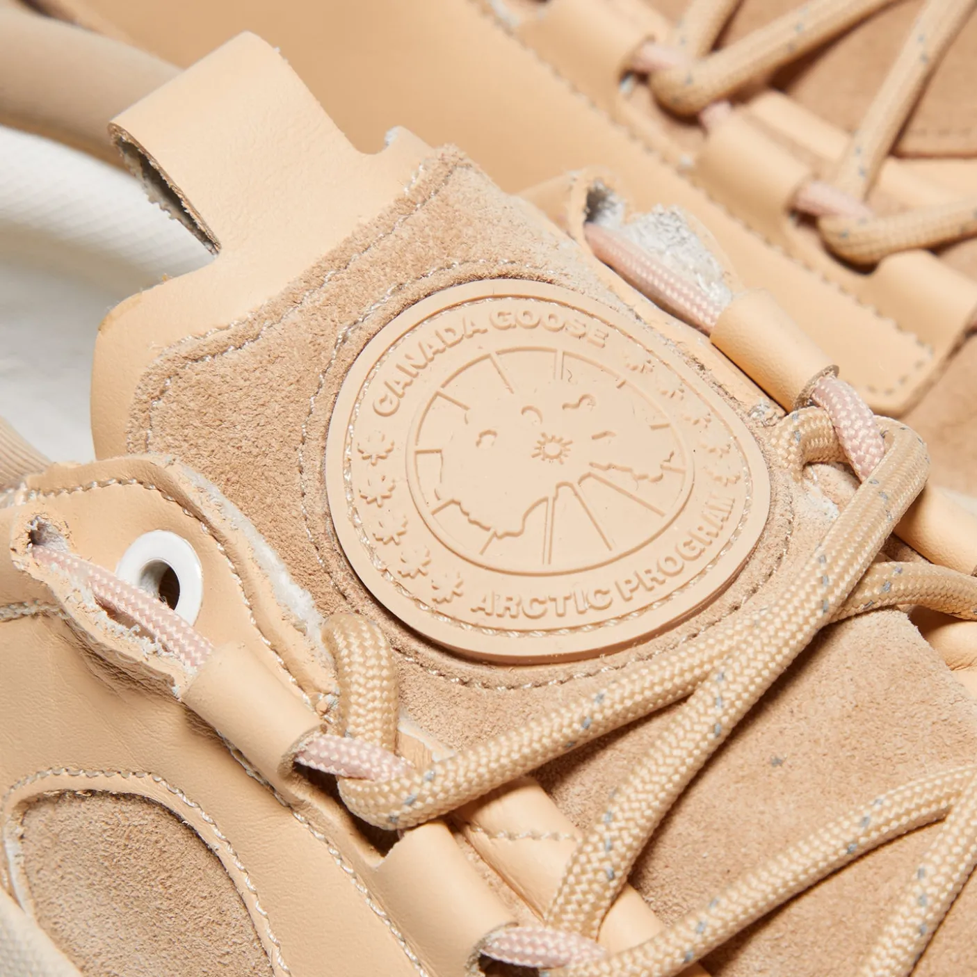 Canada Goose Womens Glacier Trail Sneaker