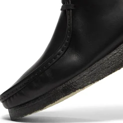 Clarks Wallabee Boot