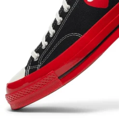 Comme Des Garcons PLAY Converse