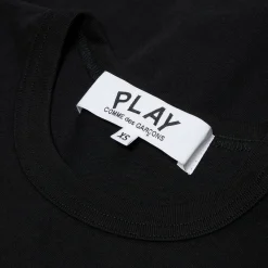 Comme Des Garcons PLAY T-Shirt Small Red Emblem
