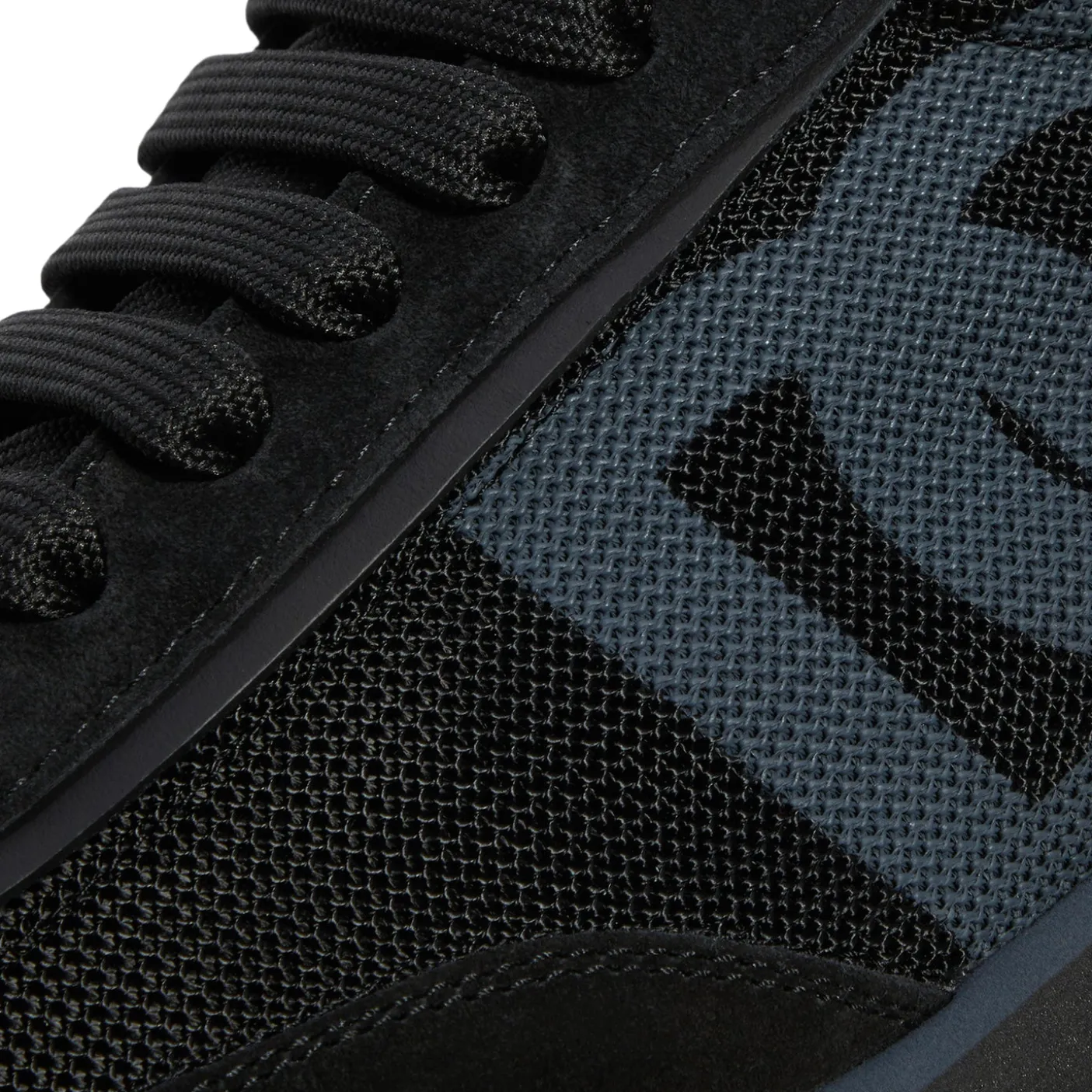 Dole & Gabbana DG Cushion Sneaker