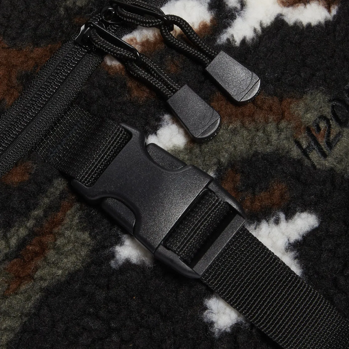 H2OFagerholt Camo Bag