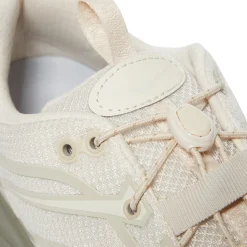 HOKA Mafate Three2