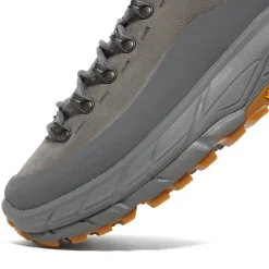 HOKA Tor Summit