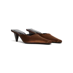 Jude Iris Mule