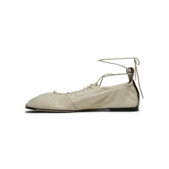 Miista Consuelo Cream Baillerinas