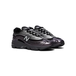 New Balance 1000