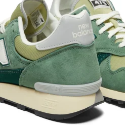 New Balance 475