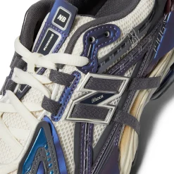 New Balance 1906A