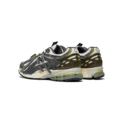 New Balance 1906A