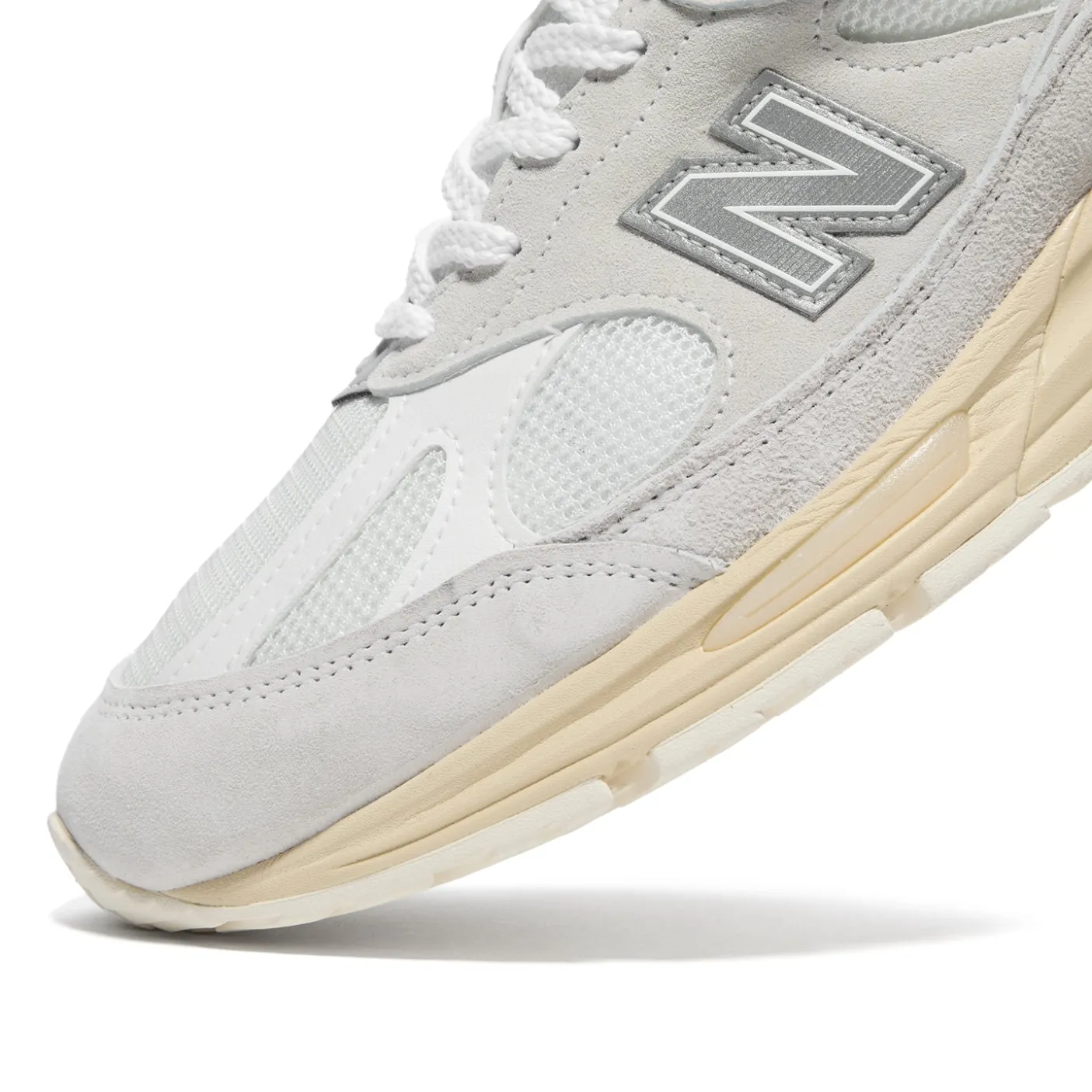 New Balance Made in UK 991v2