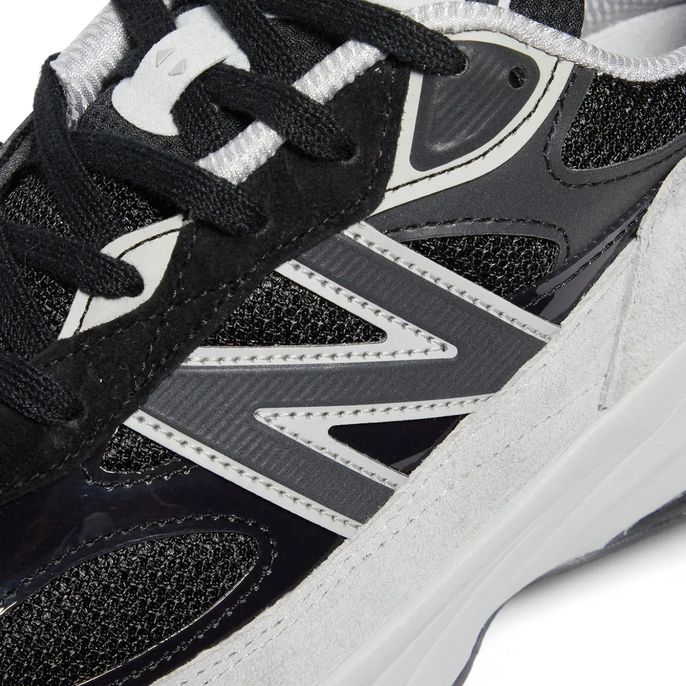 New Balance Made in USA 990v6