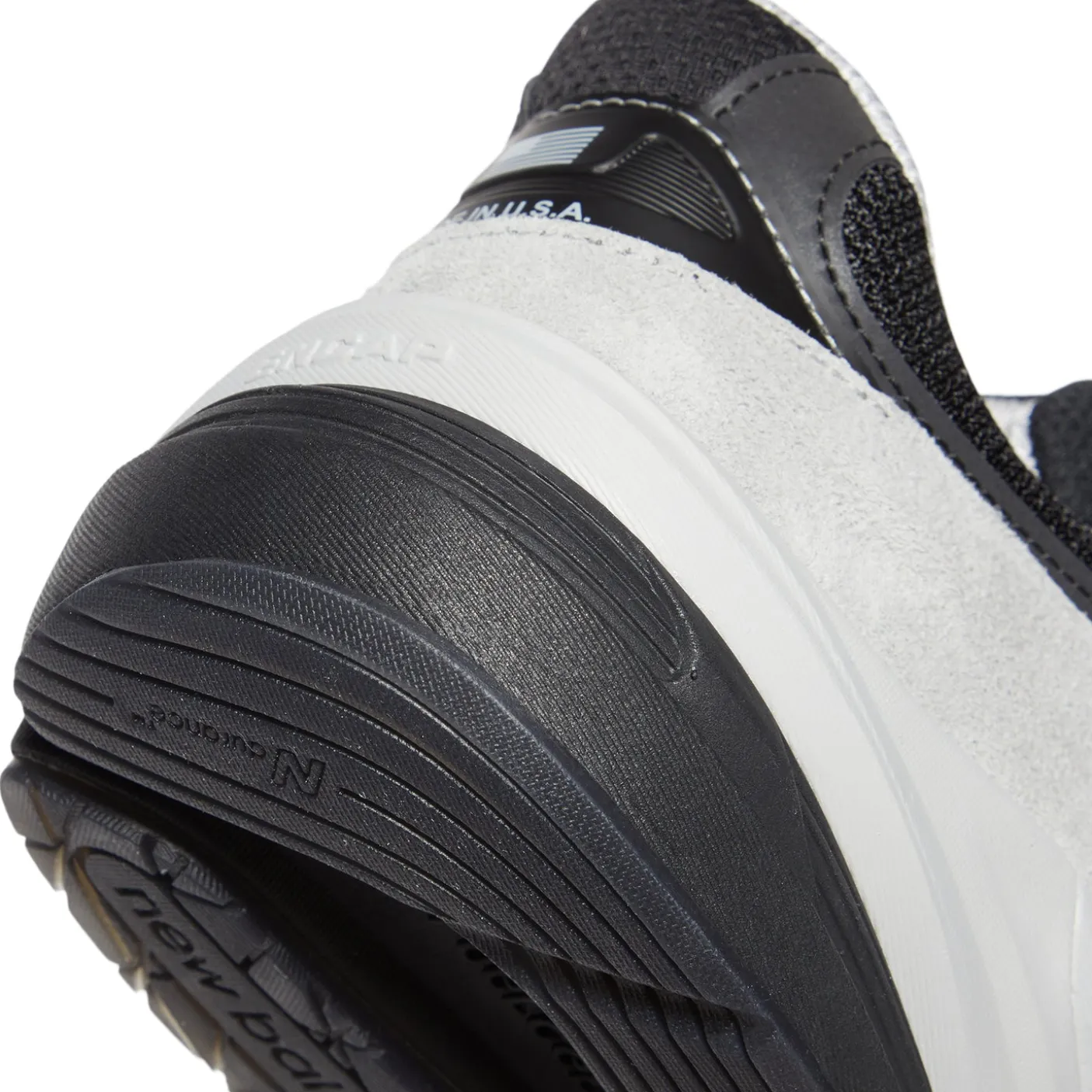 New Balance Made in USA 990v6