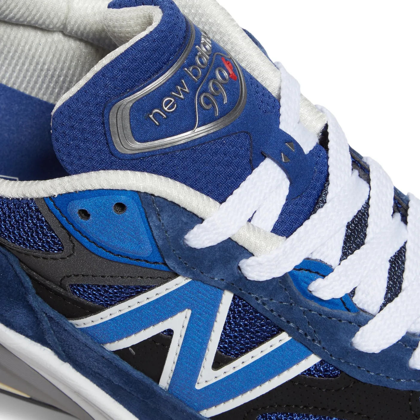New Balance Made in USA 990v6