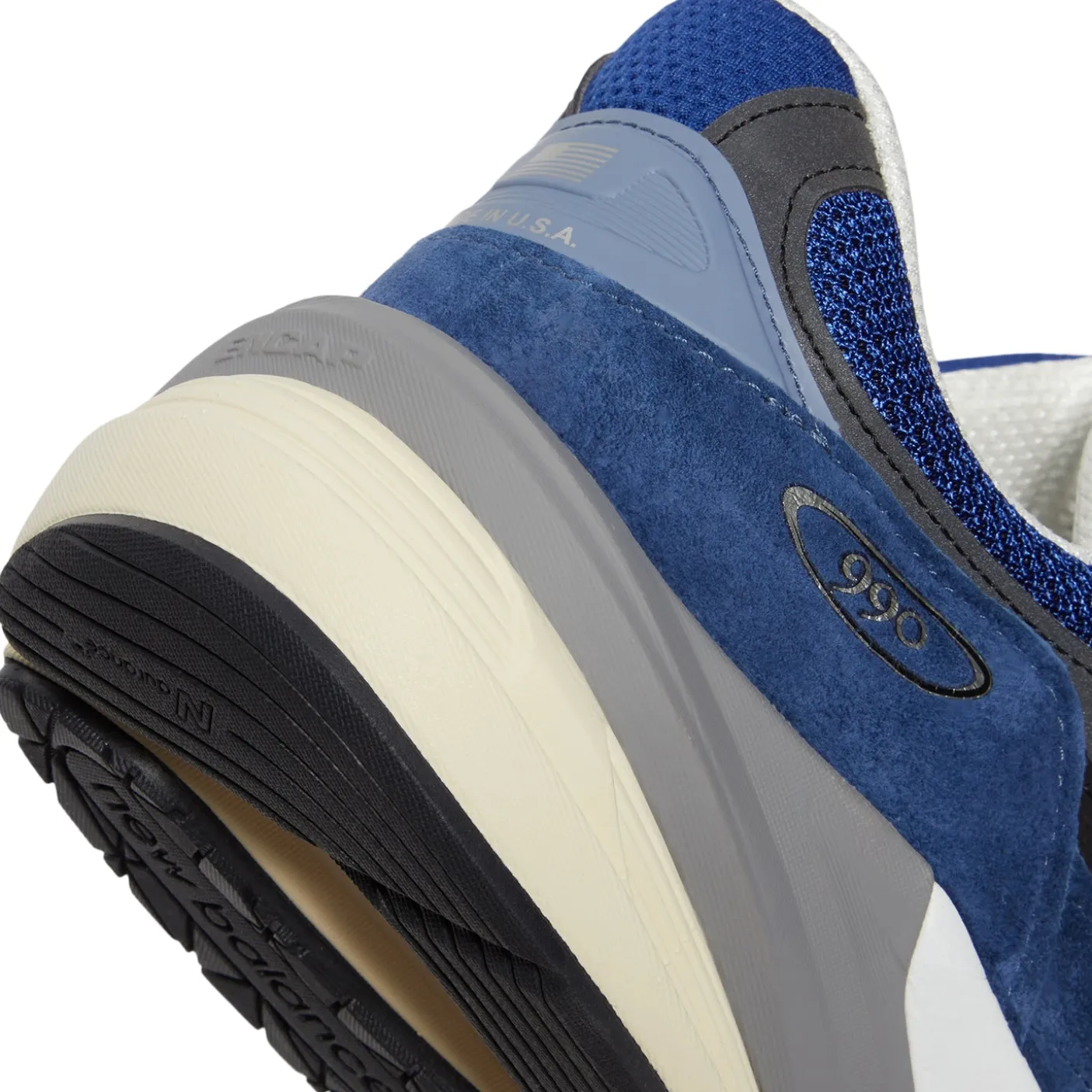 New Balance Made in USA 990v6
