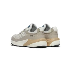 New Balance Made in USA 990v6