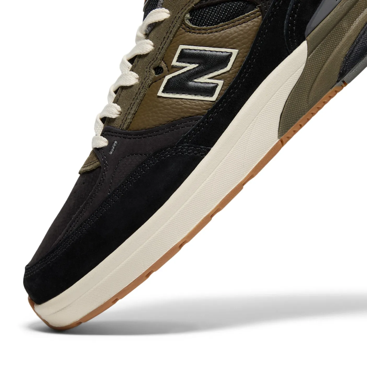 New Balance Numeric Andrew Reynolds 933