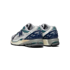 New Balance 1906R