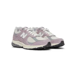 New Balance 2002R