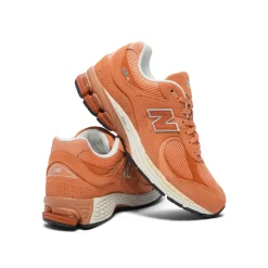 New Balance 2002R