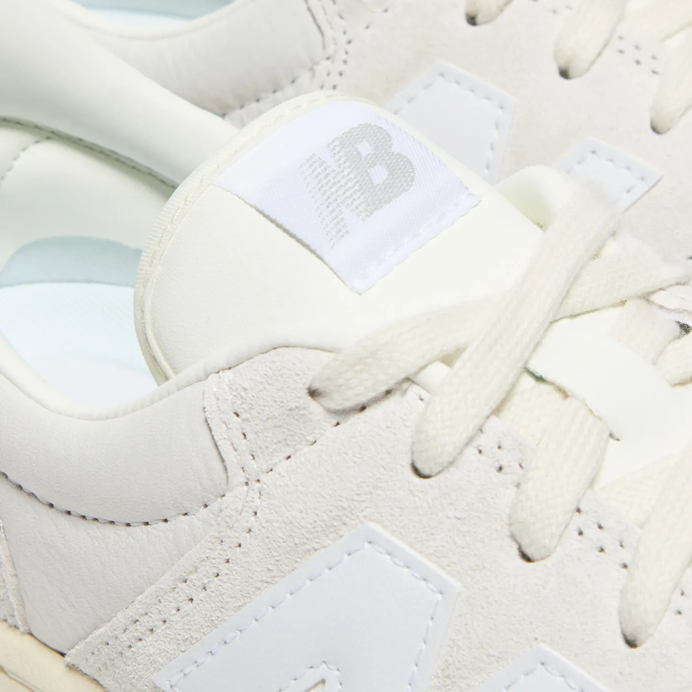 New Balance T500