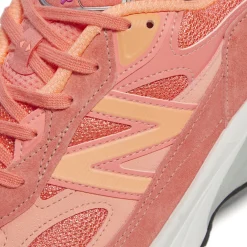 New Balance 990v6