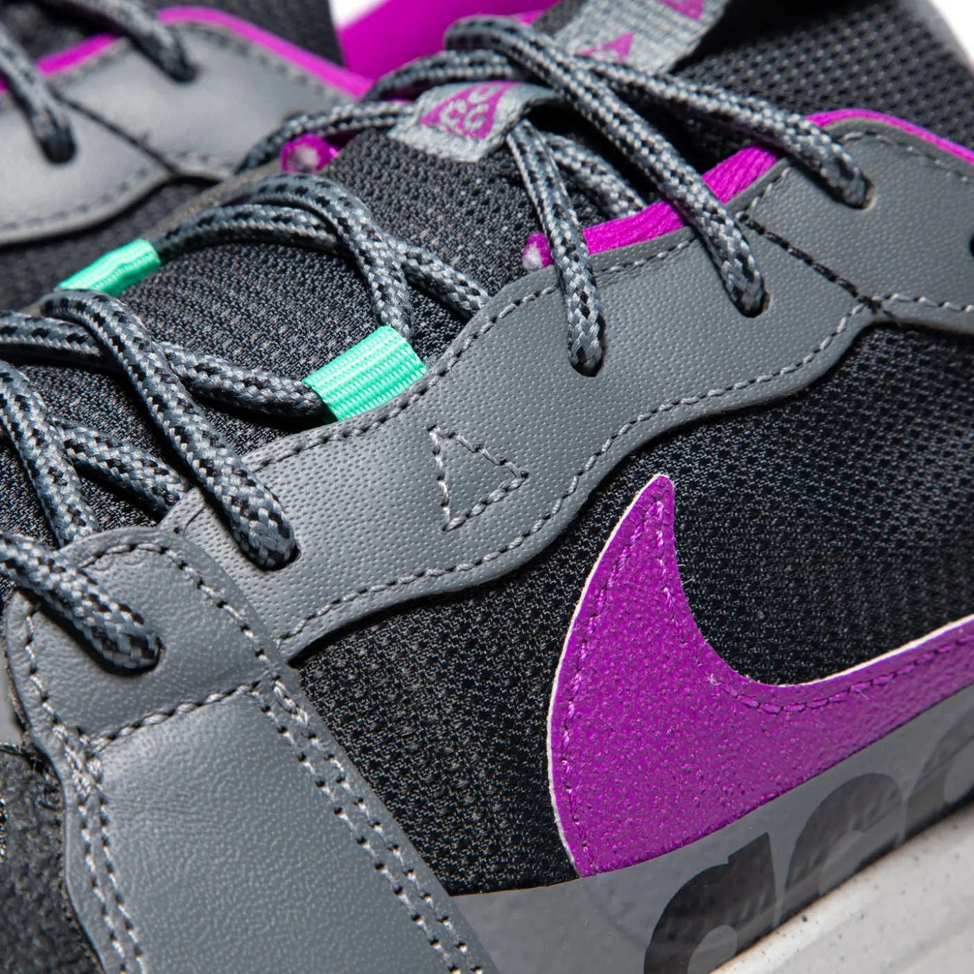 Nike ACG Lowcate