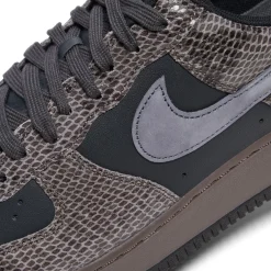 Nike Air Force 1 '07 LV8