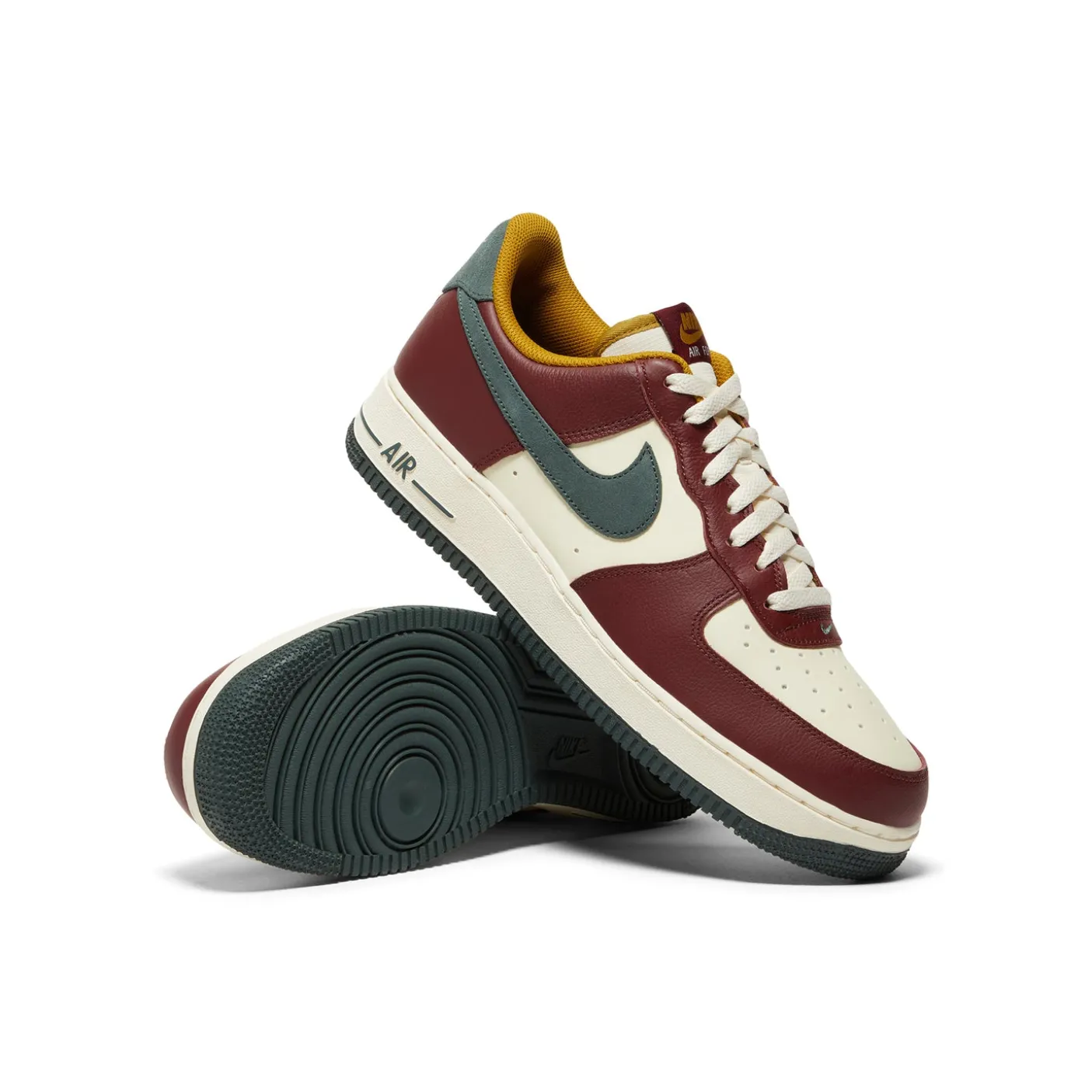 Nike Air Force 1 '07 LV8