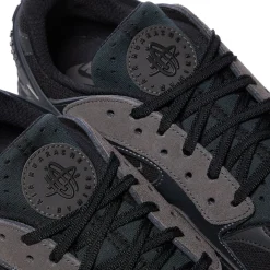 Nike Air Huarache Runner