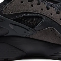Nike Air Huarache Runner