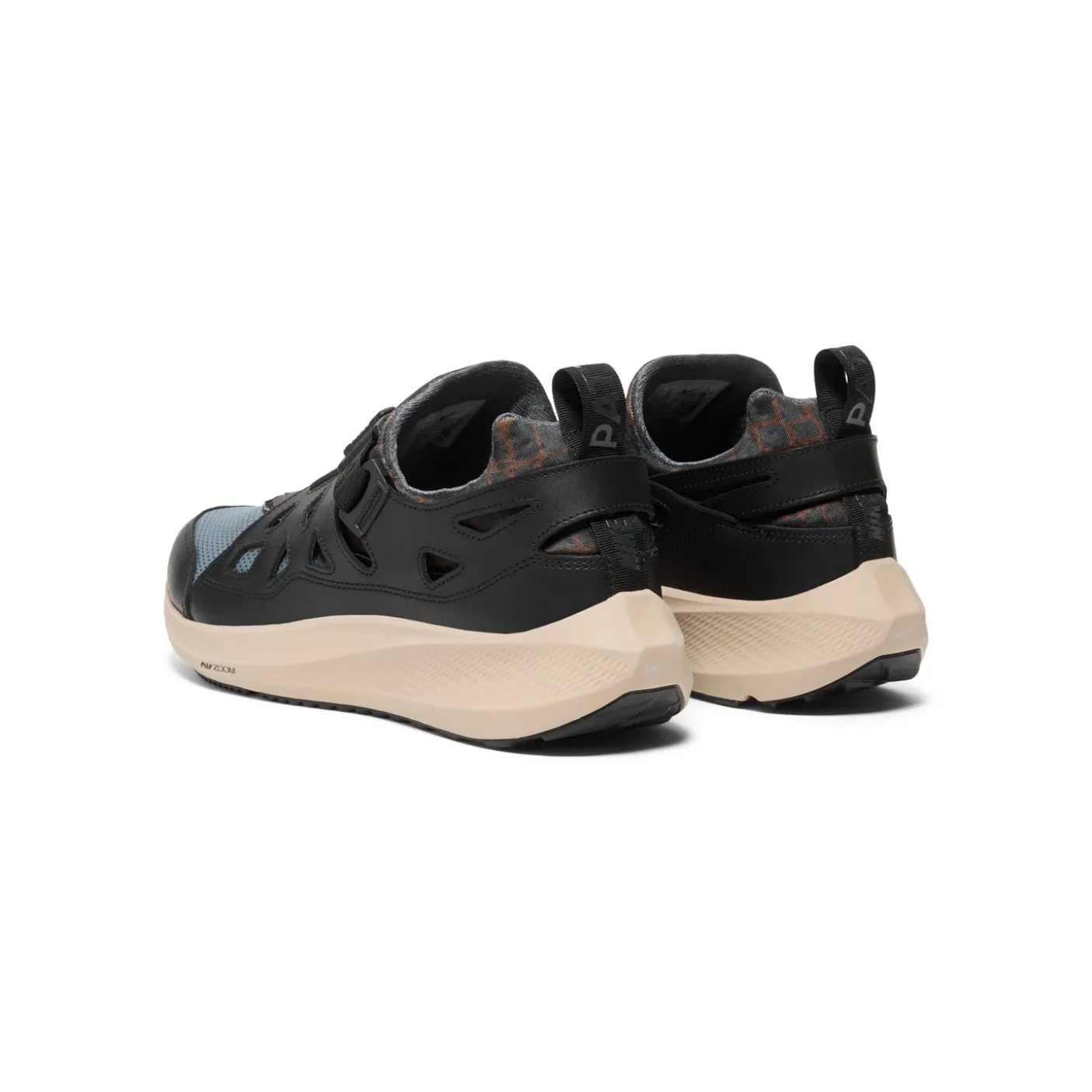 Nike Air Huarache x Patta