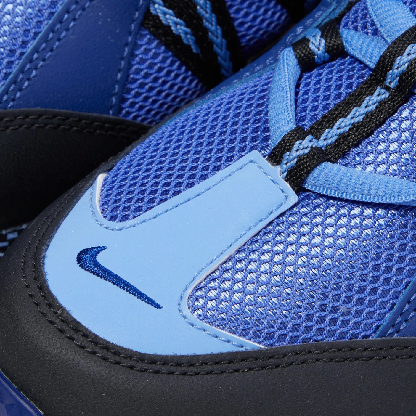 Nike Air Humara
