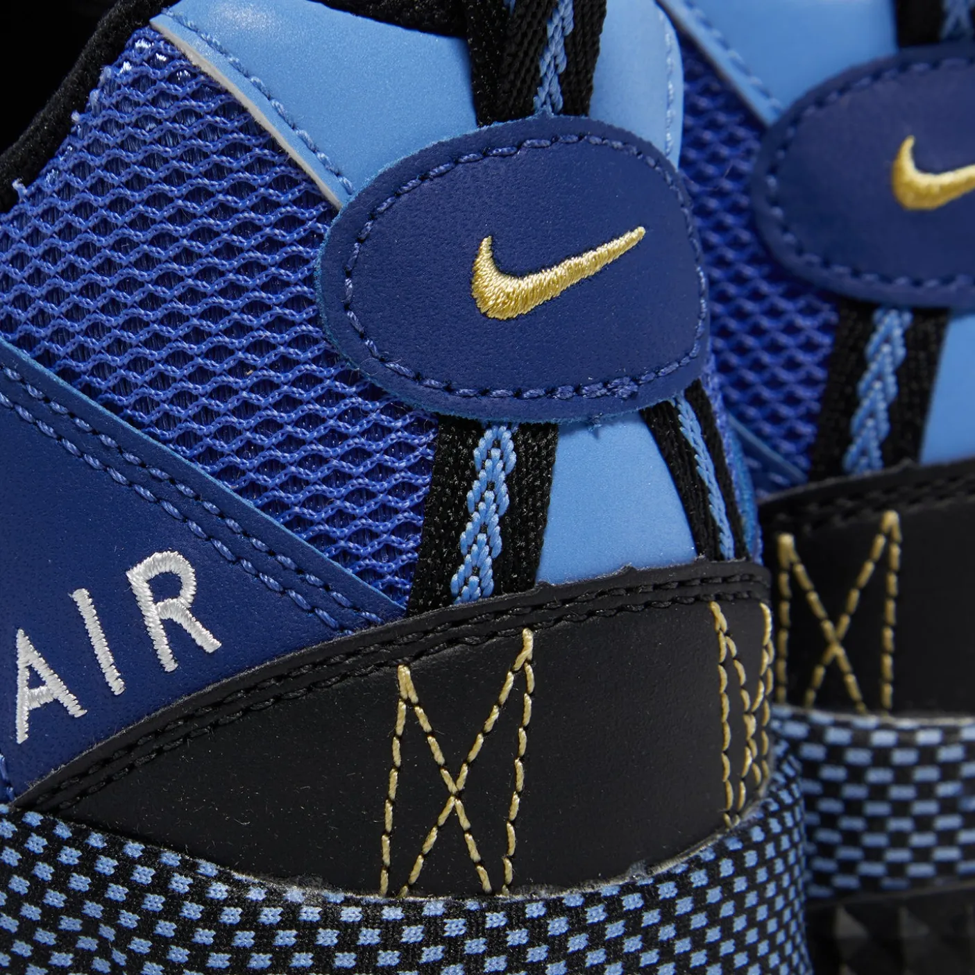 Nike Air Humara