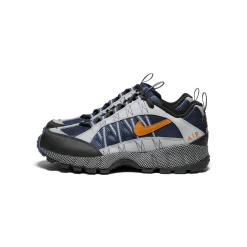 Nike Air Humara QS