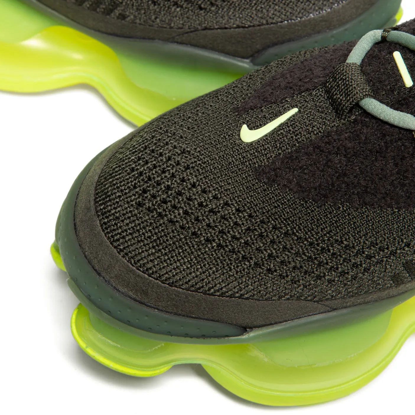 Nike Air Max Scorpion Flyknit