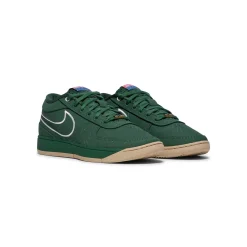 Nike Book 1