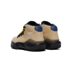 Nike Cygnal