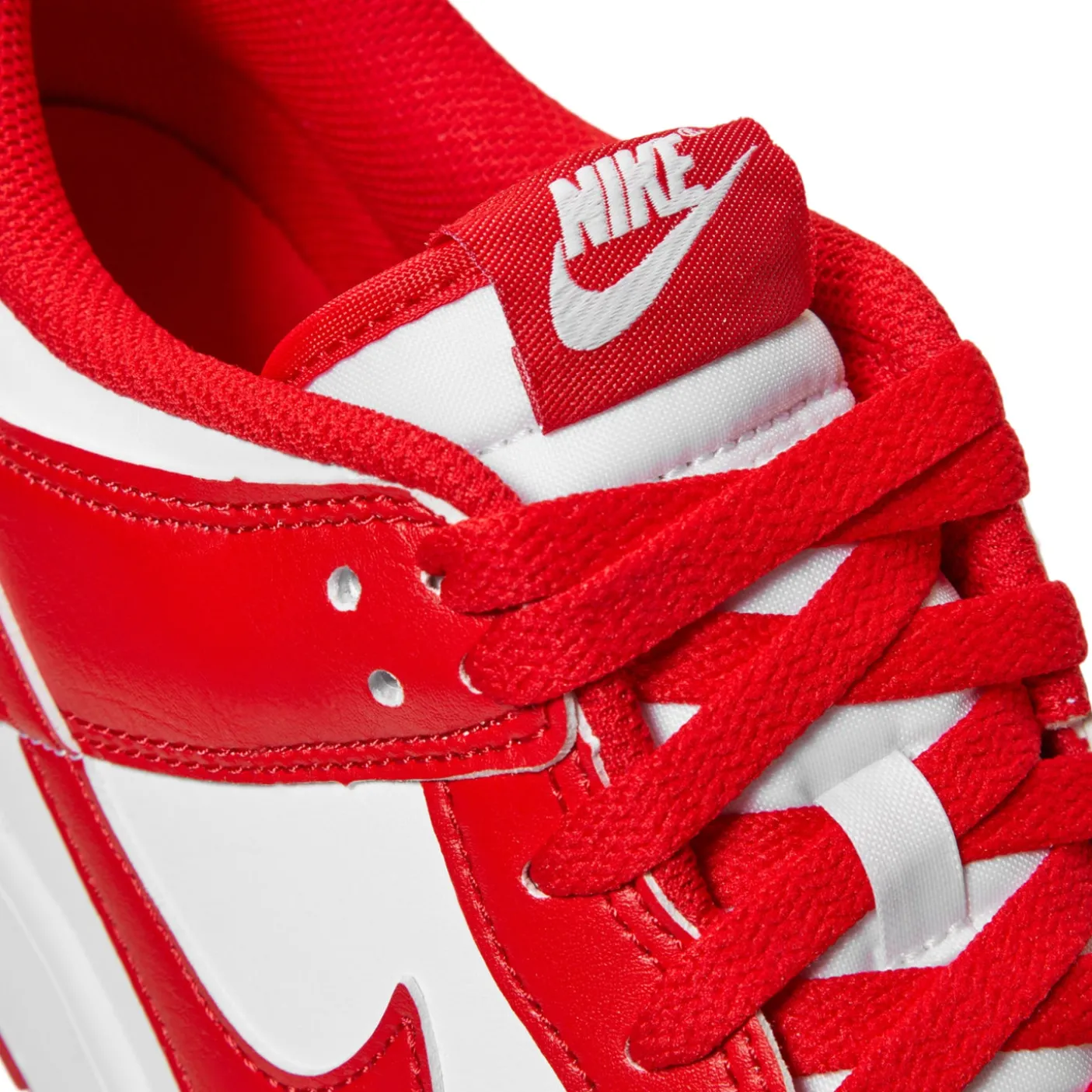 Nike Dunk Low Retro