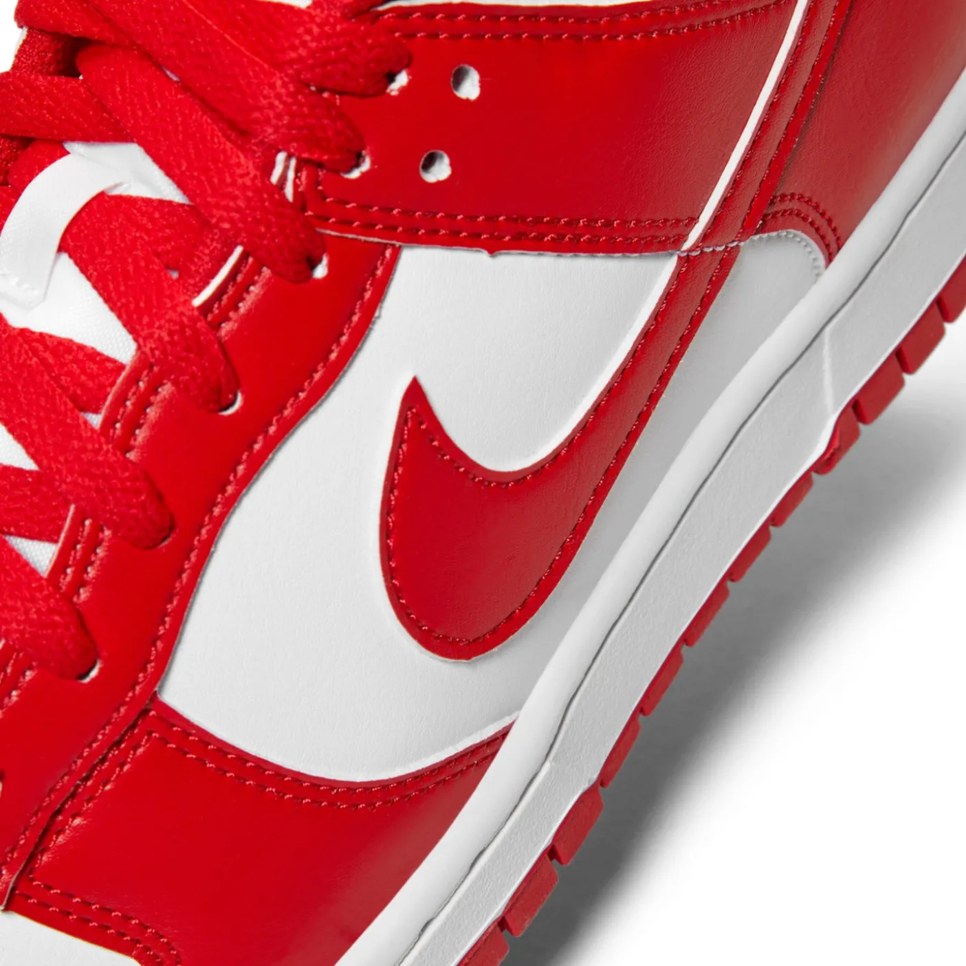 Nike Dunk Low Retro