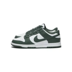Nike Dunk Low Retro