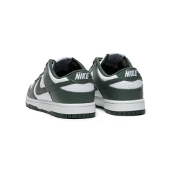 Nike Dunk Low Retro