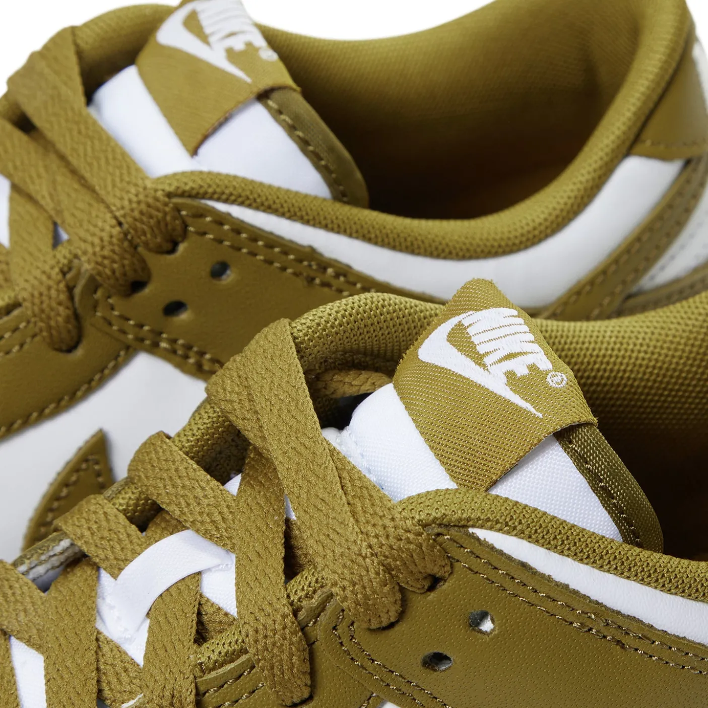 Nike Dunk Low Retro
