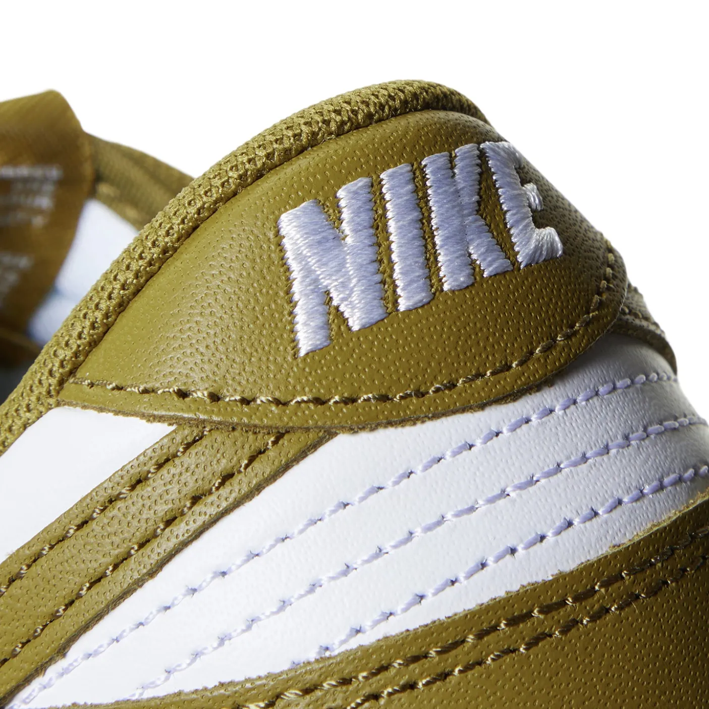 Nike Dunk Low Retro