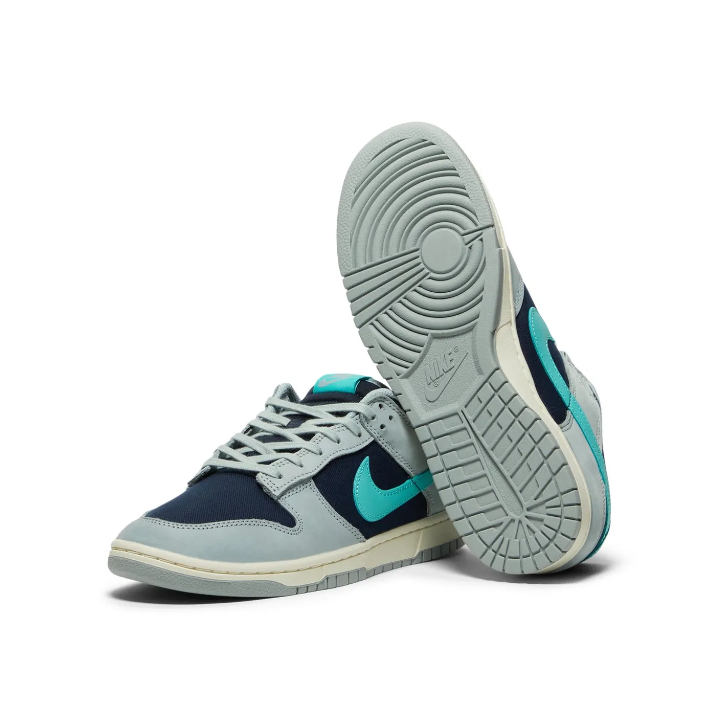 Nike Dunk Low Retro Premium