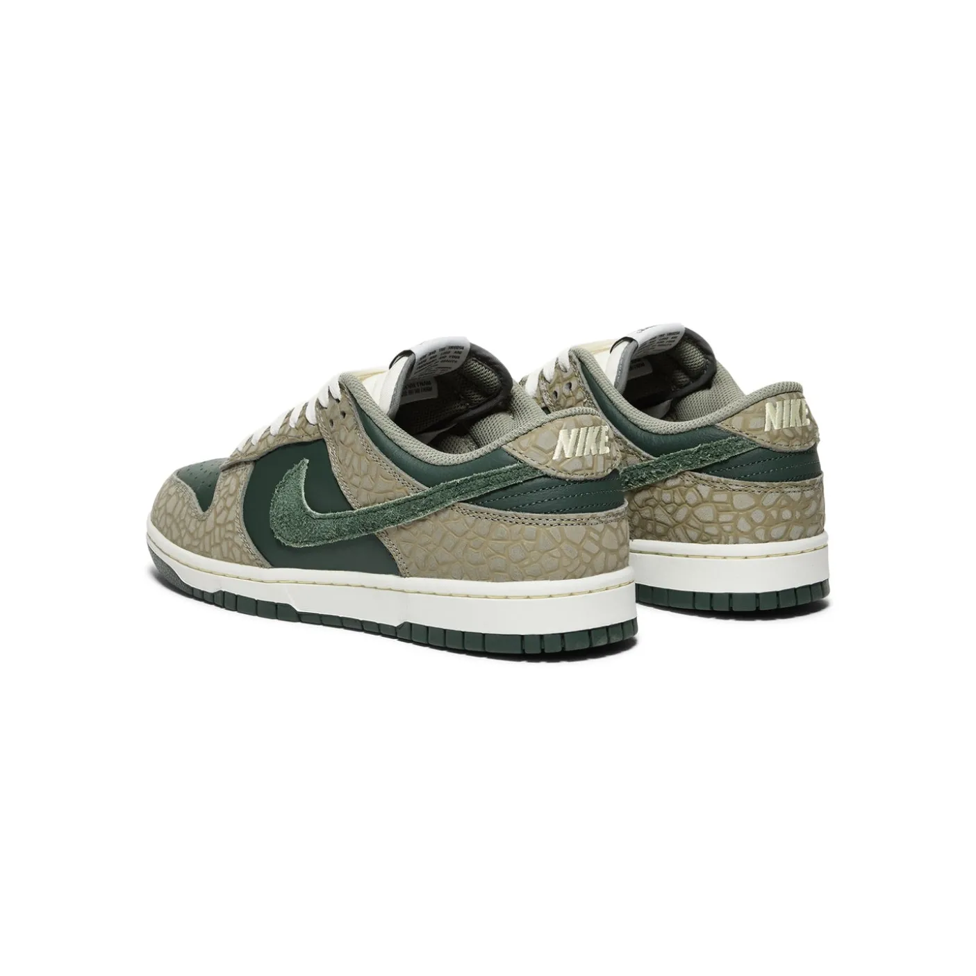Nike Dunk Low Retro PRM